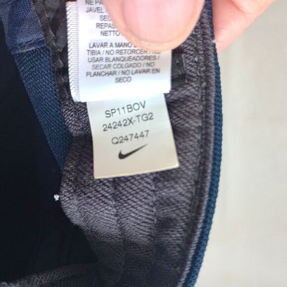 Nike Atlanta Braves Stretch Fit Baseball Cap Hat MLB Team Logo 6 Panel - Picture 6 of 7